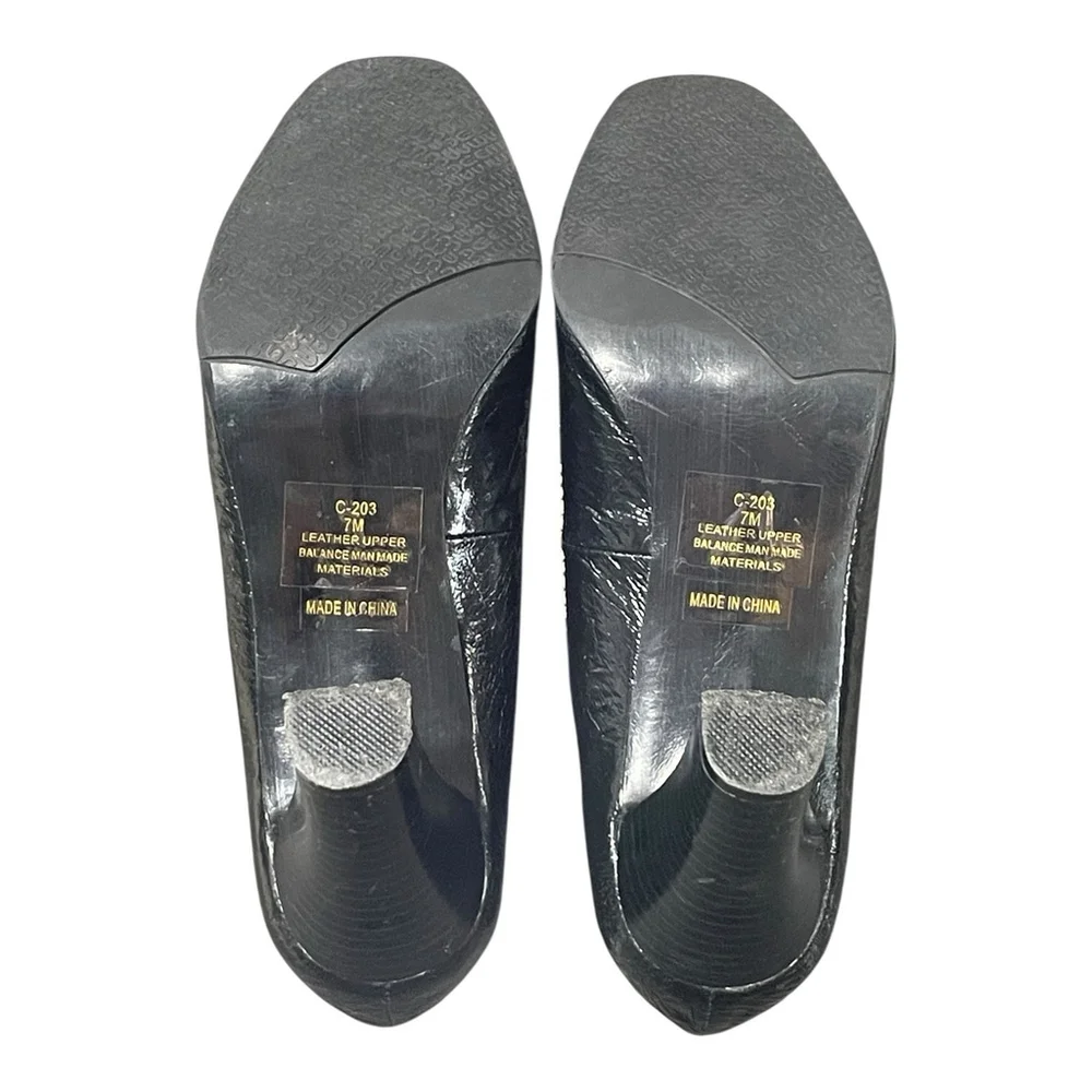 Italian Shoemakers Contesa Women 7 Pumps Square Toe Contrast Stitch Leather Blac